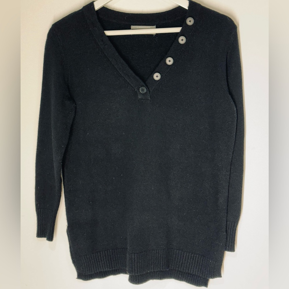 Anthropologie Black Knit Sweater Button Shoulder V-Neck Pullover Size XS